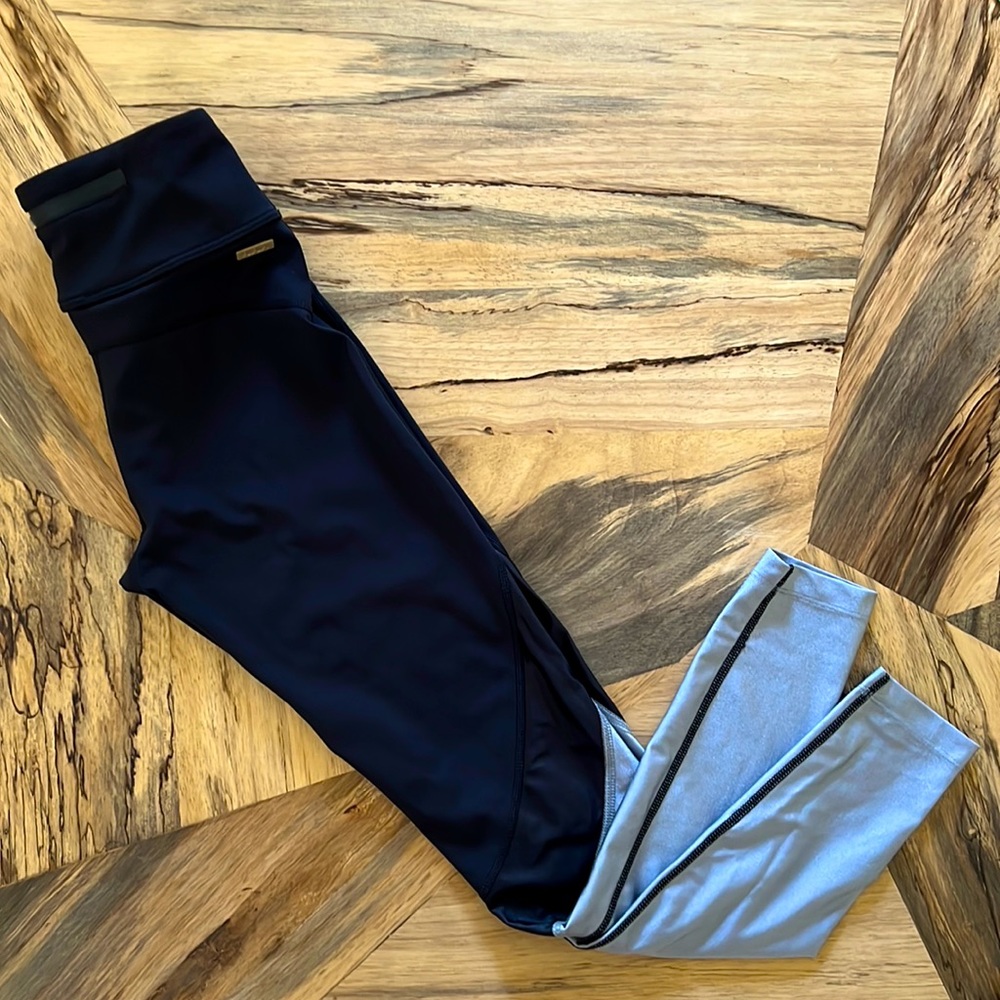 Alala leggings